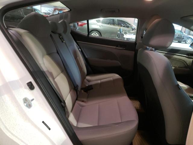 Photo 10 from auction – 2017 HYUNDAI ELANTRA with VIN 5NPD84LF8HH078025