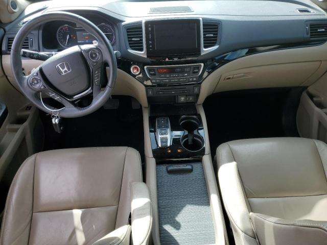 Photo 8 from auction – 2017 HONDA PILOT TOUR with VIN 5FNYF6H92HB050225