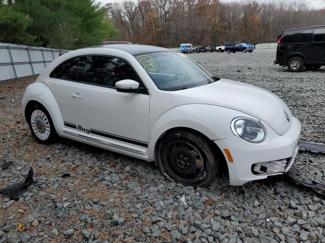 Photo 4 from auction – 2013 VOLKSWAGEN BEETLE with VIN 3VWJX7AT7DM670243