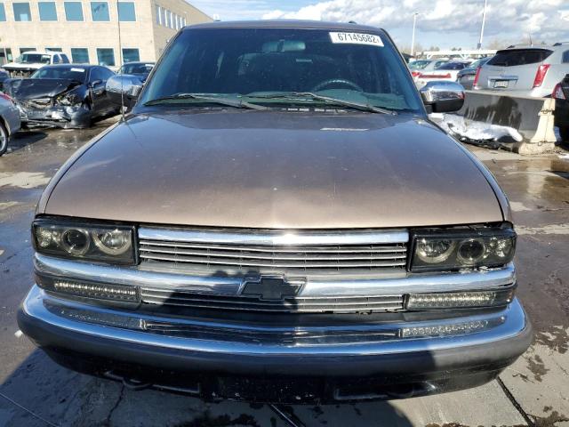 Photo 5 from auction – 2002 CHEVROLET BLAZER with VIN 1GNDT13W12K204609