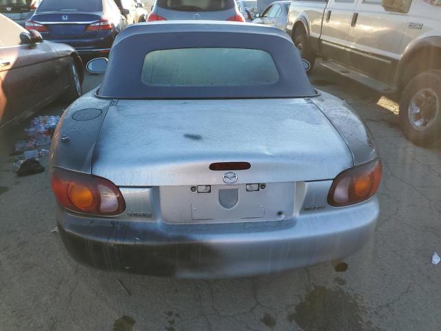 Photo 6 from auction – 1999 MAZDA MX-5 MIATA with VIN JM1NB3533X0137772