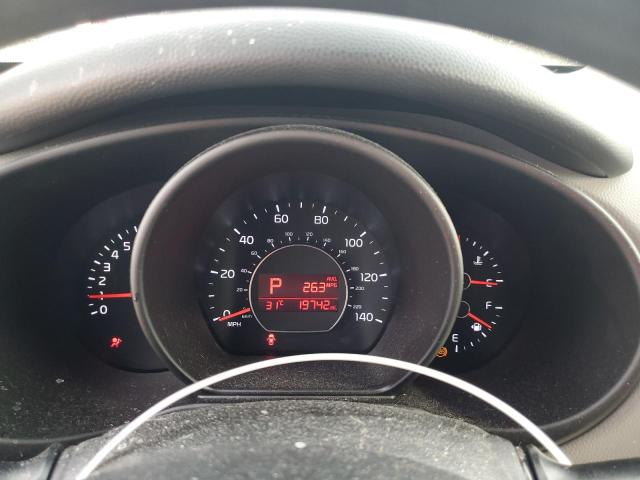 Photo 9 from auction – 2016 KIA SOUL with VIN KNDJN2A23G7825646