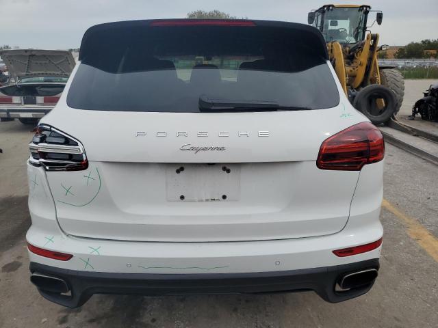 Photo 6 from auction – 2016 PORSCHE CAYENNE with VIN WP1AA2A28GLA09677