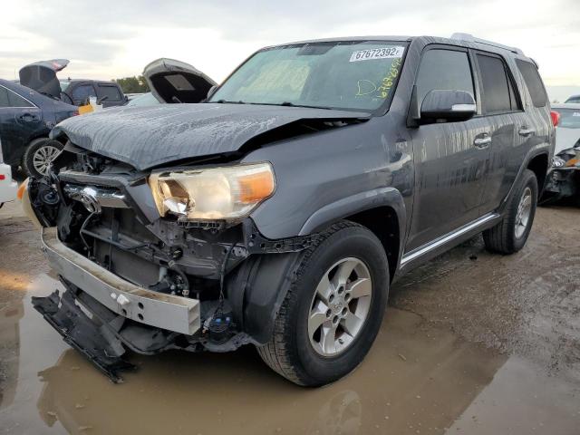 TOYOTA 4RUNNER SR 2013 with VIN JTEZU5JR9D5063432 - Photo from auction