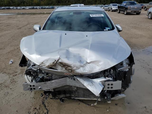 Photo 5 from auction – 2017 CHEVROLET VOLT LT with VIN 1G1RA6S58HU110601