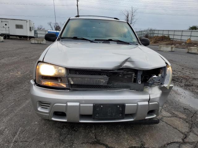 Photo 5 from auction – 2004 CHEVROLET TRAILBLAZE with VIN 1GNDT13S142352193