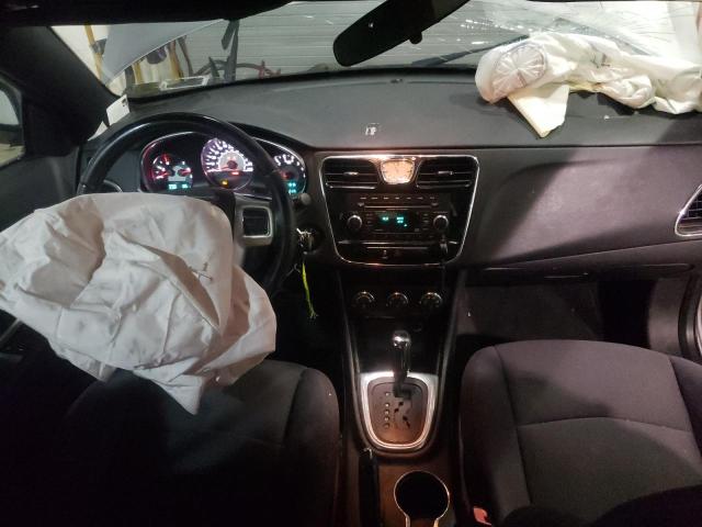 Photo 8 from auction – 2013 CHRYSLER 200 TOURIN with VIN 1C3BCBEB8DN511653