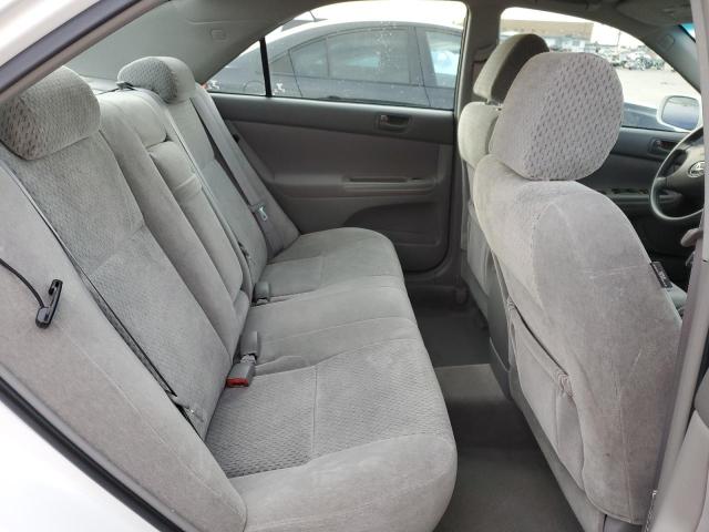 Photo 10 from auction – 2004 TOYOTA CAMRY LE with VIN 4T1BE30K34U343764
