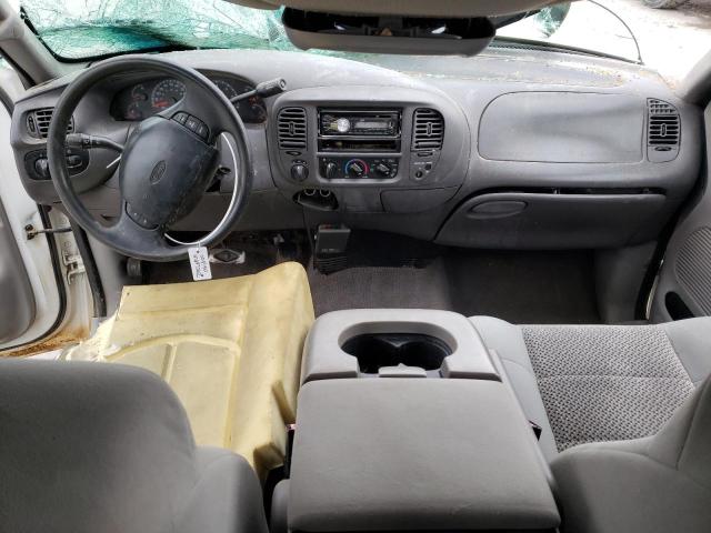 Photo 8 from auction – 2000 FORD F150 with VIN 1FTRX18L3YKA30908