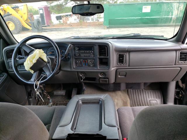Photo 8 from auction – 2005 CHEVROLET SILVER1500 with VIN 2GCEC19T051217981