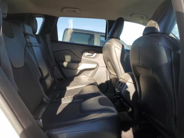 Photo 11 from auction – 2018 JEEP CHEROKEE T with VIN 1C4PJMBX0JD556056