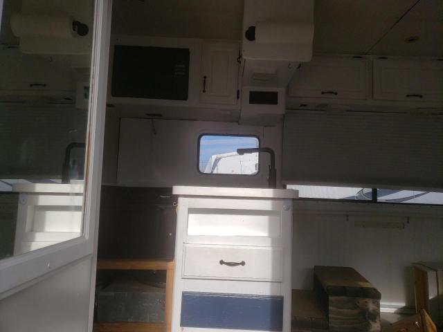 Photo 10 from auction – 1994 FORD ECONOLINE with VIN 1FDKE30G3PHB57585