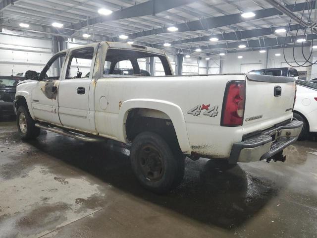 Photo 2 from auction – 2004 CHEVROLET SILVERADO with VIN 1GCHK23UX4F201639