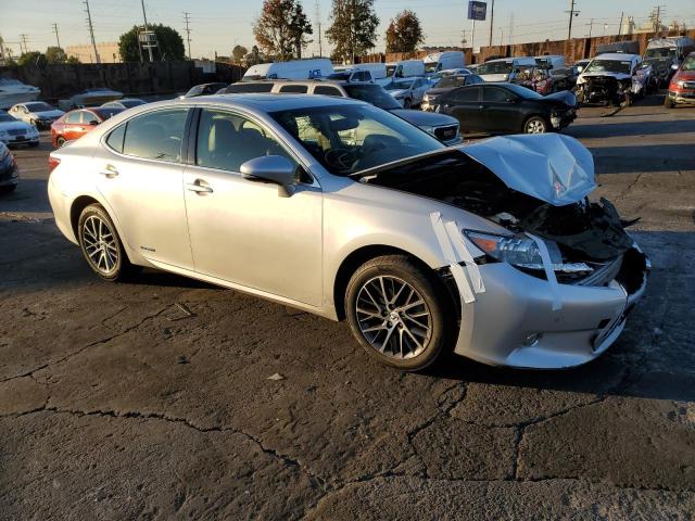 Photo 4 from auction – 2014 LEXUS ES 300H with VIN JTHBW1GG5E2057675
