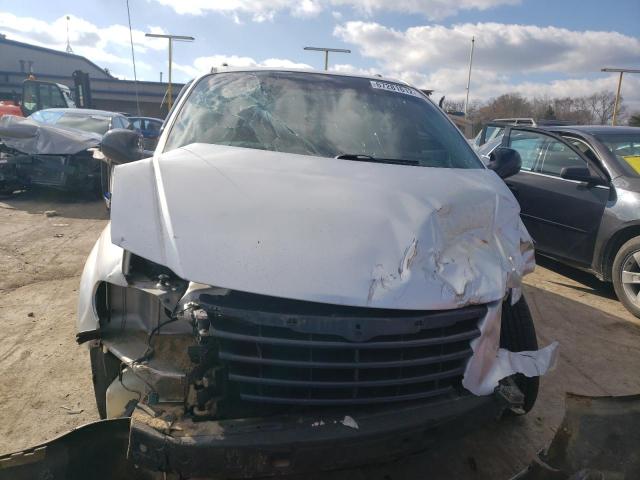 Photo 5 from auction – 2005 CHRYSLER TOWN & COU with VIN 2C4GP44R95R375697