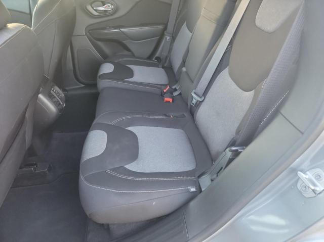 Photo 6 from auction – 2017 JEEP CHEROKEE S with VIN 1C4PJLAB6HW549076