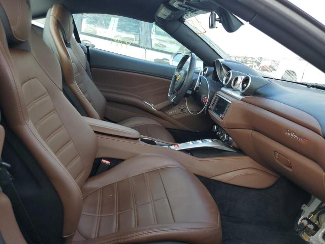 Photo 5 from auction – 2017 FERRARI CALIFORNIA with VIN ZFF77XJA5H0224744