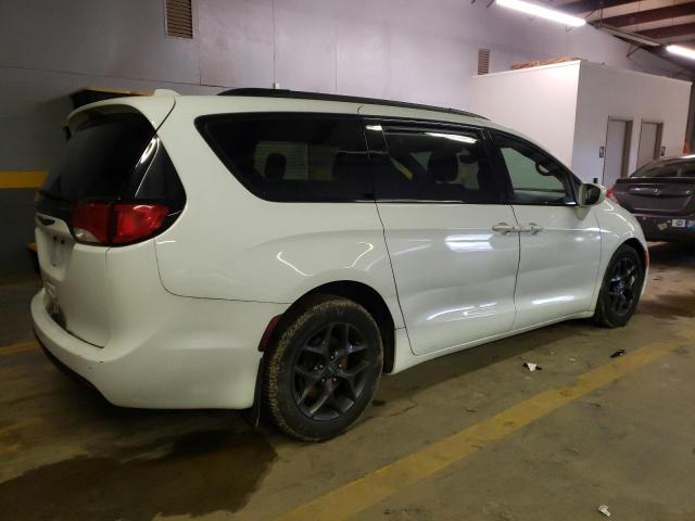 Photo 3 from auction – 2018 CHRYSLER PACIFICA T with VIN 2C4RC1FGXJR356942