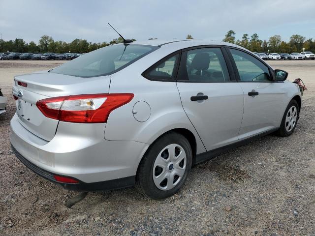 Photo 3 from auction – 2014 FORD FOCUS S with VIN 1FADP3E20EL201949