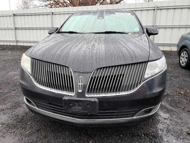 Photo 5 from auction – 2015 LINCOLN MKT with VIN 2LMHJ5NK1FBL04162