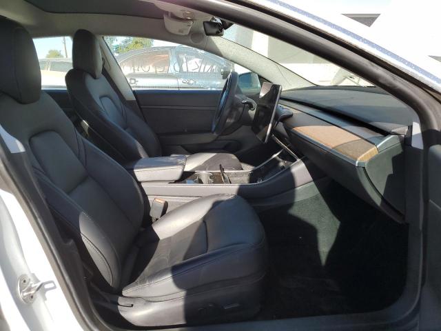 Photo 5 from auction – 2020 TESLA MODEL 3 with VIN 5YJ3E1EA4LF612908
