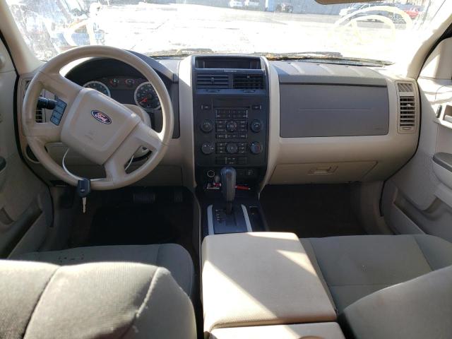 Photo 8 from auction – 2010 FORD ESCAPE XLS with VIN 1FMCU0C74AKD05223