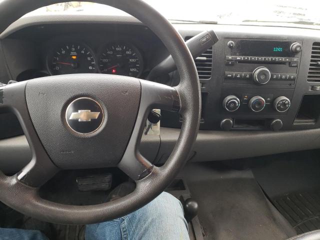 Photo 8 from auction – 2007 CHEVROLET SILVERADO with VIN 1GCEK19J47E597832