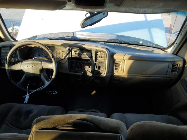 Photo 8 from auction – 2003 CHEVROLET SILVERADO with VIN 1GCHK29U53E136436