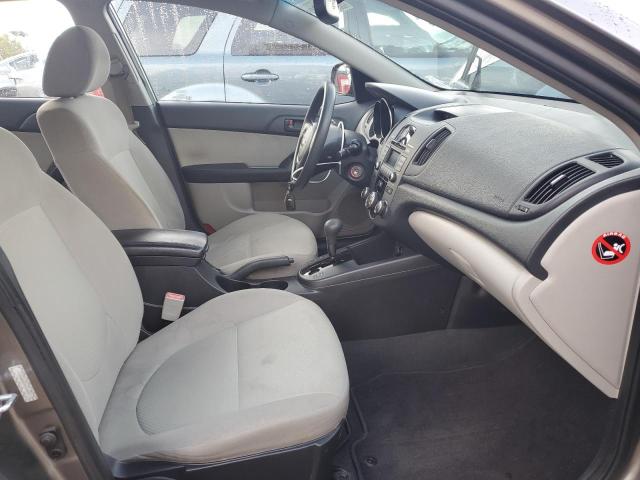 Photo 7 from auction – 2010 KIA FORTE EX with VIN KNAFU4A25A5850004