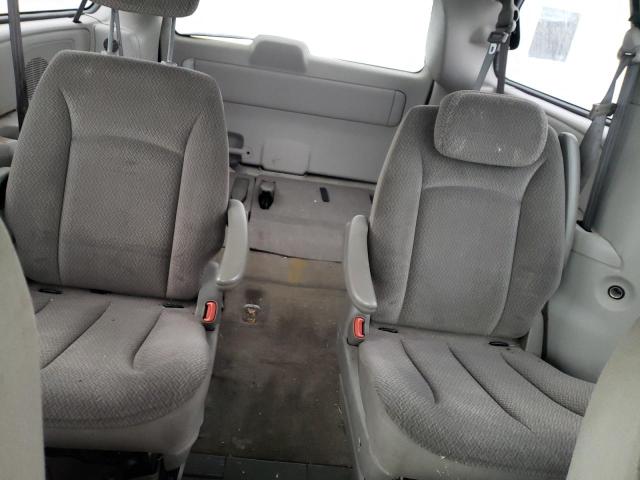 Photo 10 from auction – 2005 CHRYSLER TOWN & COU with VIN 2C4GP54L15R337589