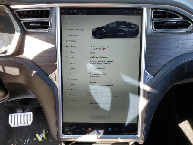 Photo 9 from auction – 2016 TESLA MODEL X with VIN 5YJXCAE41GF005159