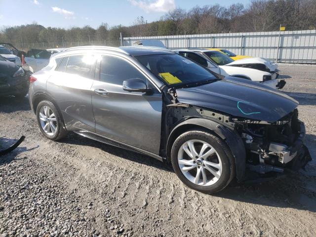 Photo 4 from auction – 2017 INFINITI QX30 BASE with VIN SJKCH5CPXHA021713