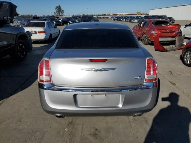 Photo 6 from auction – 2013 CHRYSLER 300C with VIN 2C3CCAET4DH572269