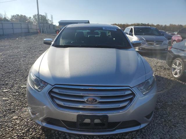 Photo 5 from auction – 2013 FORD TAURUS LIM with VIN 1FAHP2F88DG156202