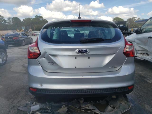 Photo 6 from auction – 2014 FORD FOCUS SE with VIN 1FADP3K20EL448179