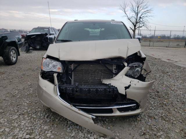 Photo 5 from auction – 2015 CHRYSLER TOWN & COU with VIN 2C4RC1CG5FR628082