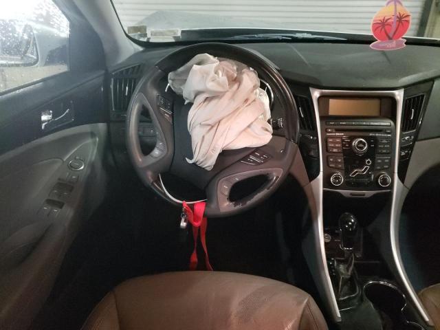 Photo 8 from auction – 2011 HYUNDAI SONATA SE with VIN 5NPEC4AC4BH197094