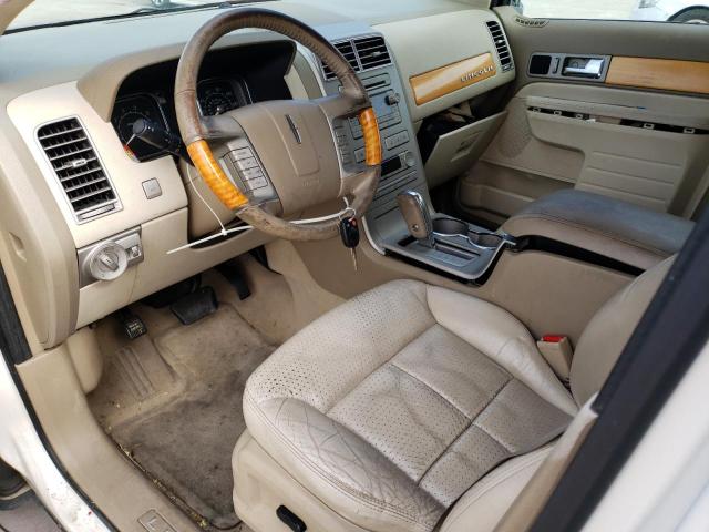 Photo 8 from auction – 2007 LINCOLN MKX with VIN 2LMDU68C17BJ06313