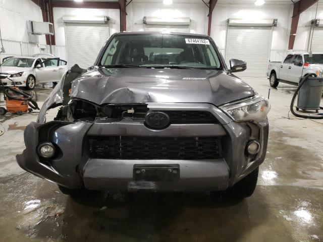 Photo 5 from auction – 2018 TOYOTA 4RUNNER SR with VIN JTEBU5JRXJ5600886