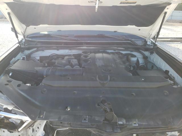 Photo 12 from auction – 2017 TOYOTA 4RUNNER SR with VIN JTEZU5JR7H5149828