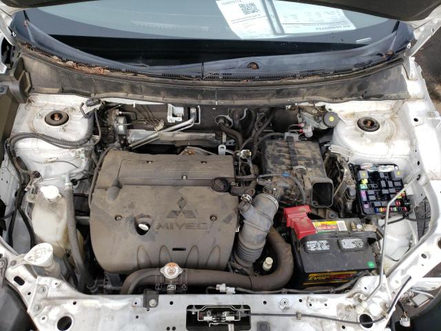 Photo 11 from auction – 2015 MITSUBISHI OUTLANDER with VIN 4A4AP4AU9FE053163