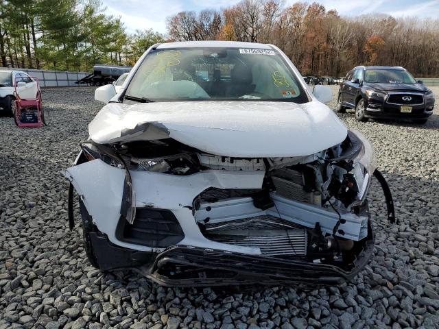 Photo 5 from auction – 2017 CHEVROLET TRAX LS with VIN 3GNCJNSB9HL201567