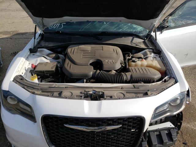 Photo 11 from auction – 2016 CHRYSLER 300 S with VIN 2C3CCAGG2GH270385