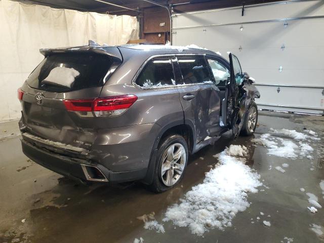 Photo 4 from auction – 2019 TOYOTA HIGHLANDER with VIN 5TDDZRFHXKS939942