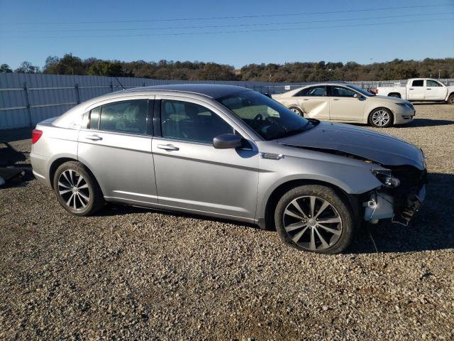 Photo 4 from auction – 2014 CHRYSLER 200 TOURIN with VIN 1C3CCBBB6EN107664