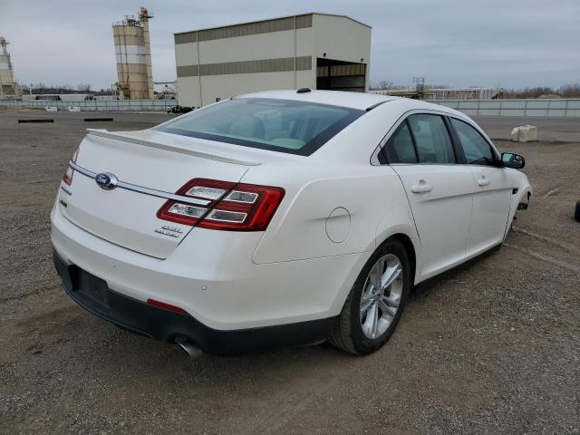 Photo 4 from auction – 2015 FORD TAURUS SEL with VIN 1FAHP2E89FG122547