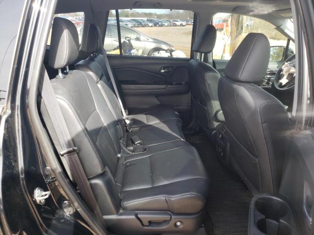 Photo 11 from auction – 2017 HONDA PILOT TOUR with VIN 5FNYF5H99HB013814