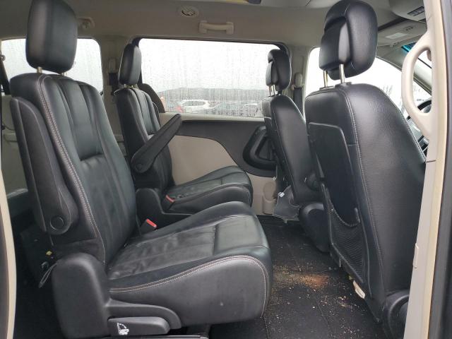 Photo 11 from auction – 2012 CHRYSLER TOWN & COU with VIN 2C4RC1BG5CR293290