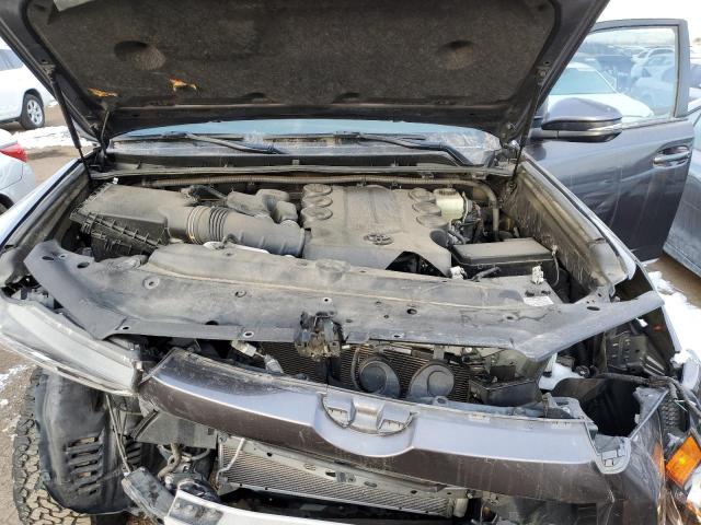 Photo 12 from auction – 2019 TOYOTA 4RUNNER SR with VIN JTEBU5JR2K5695493