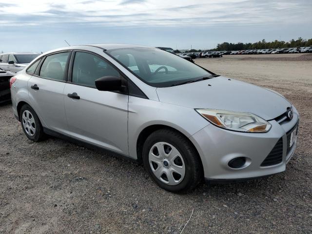 Photo 4 from auction – 2014 FORD FOCUS S with VIN 1FADP3E20EL201949